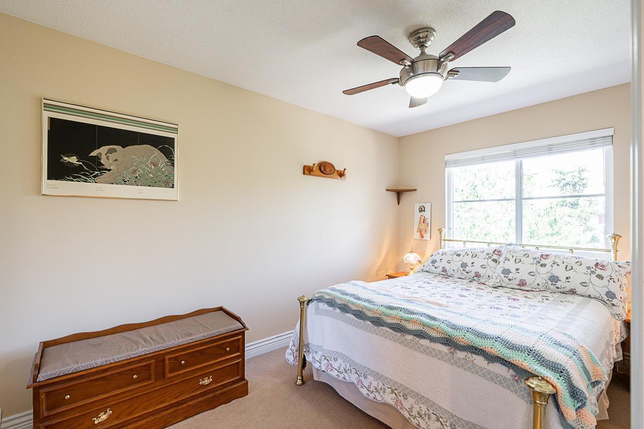 57 19330 69 Avenue, Surrey, BC - Indoor Photo Showing Bedroom