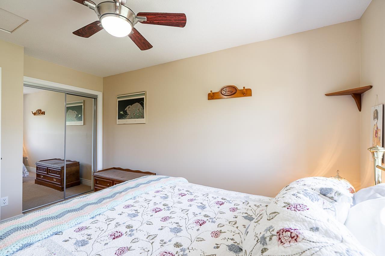 57 19330 69 Avenue, Surrey, BC - Indoor Photo Showing Bedroom