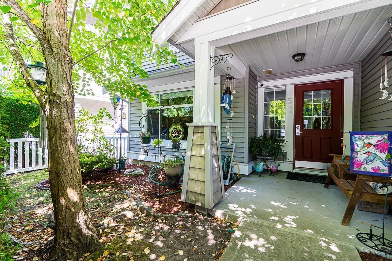 57 19330 69 Avenue, Surrey, BC - Outdoor