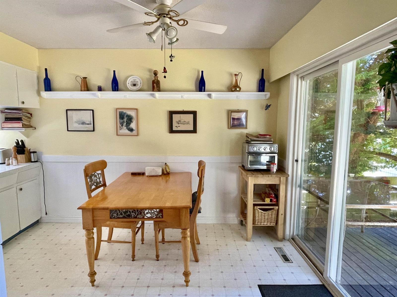 1421 129A Street, Surrey, BC - Indoor Photo Showing Dining Room
