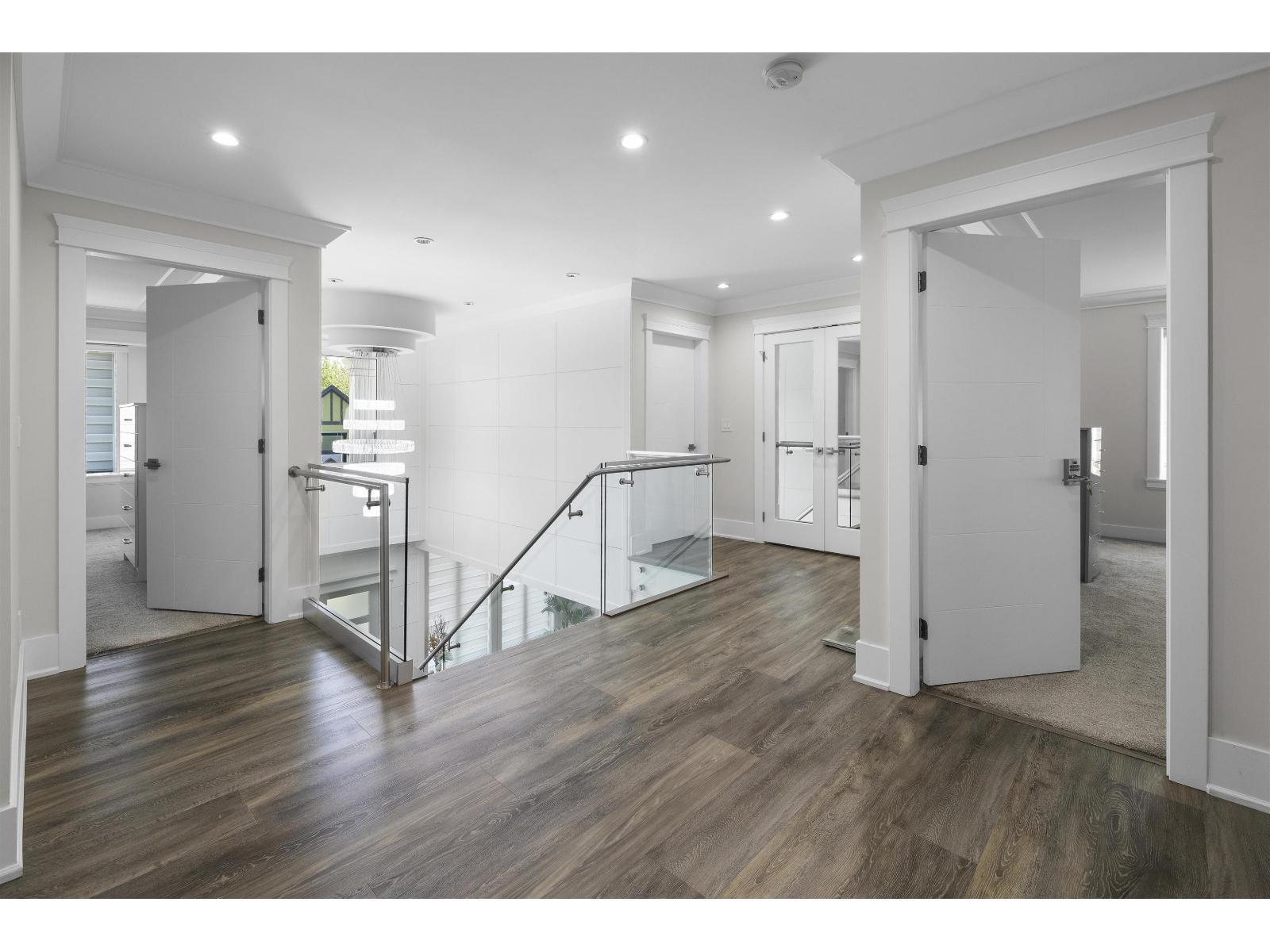 8671 Galway Crescent, Surrey, BC - Indoor Photo Showing Other Room