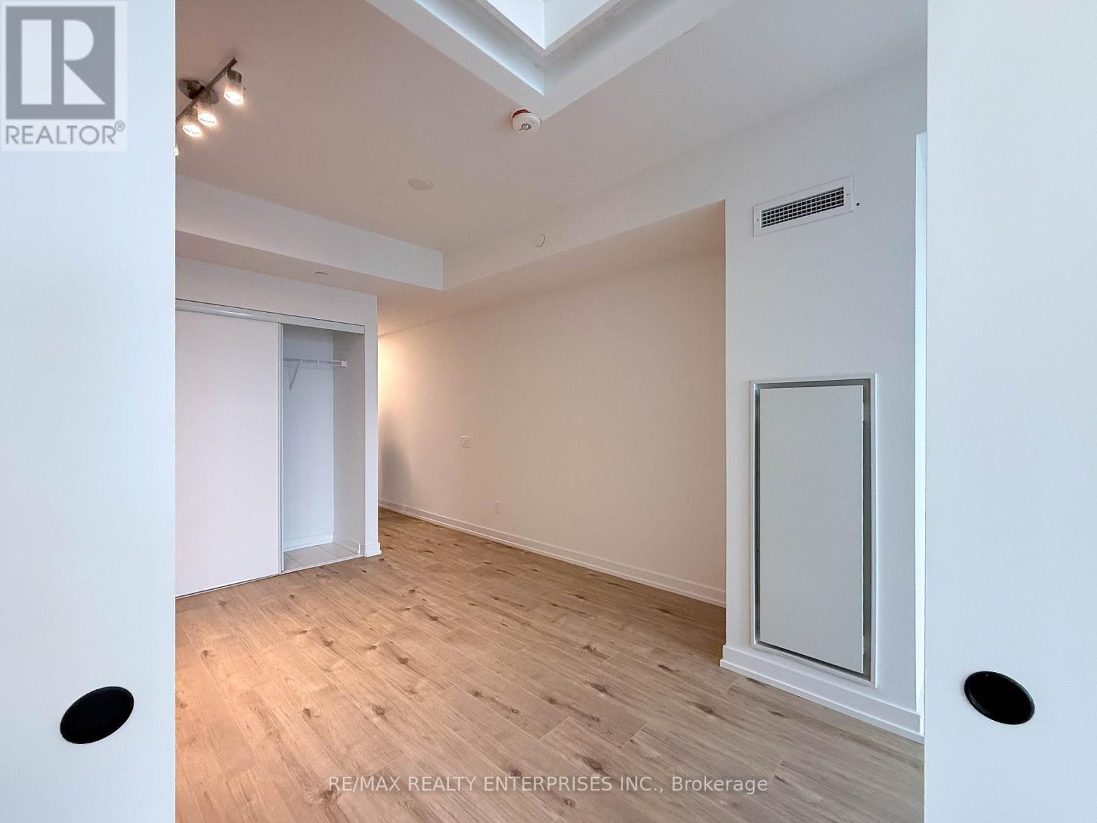 1714 - 35 Parliament Street, Toronto, ON - Indoor Photo Showing Other Room