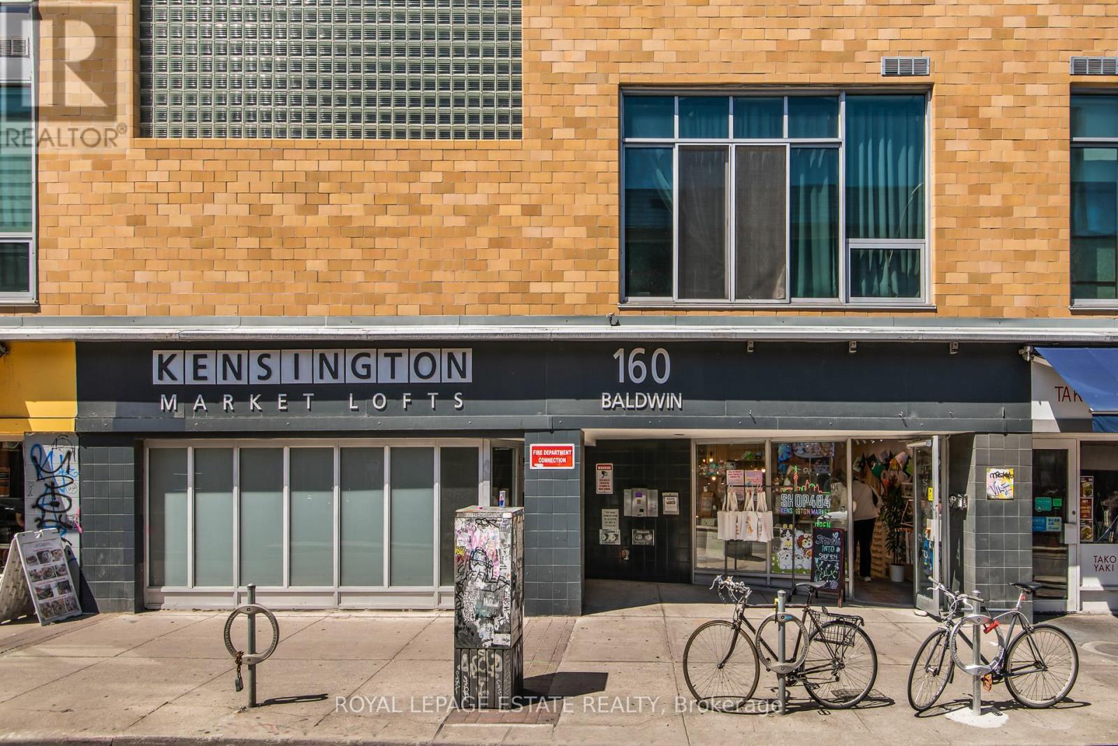 301 - 160 Baldwin Street, Toronto, ON - Outdoor