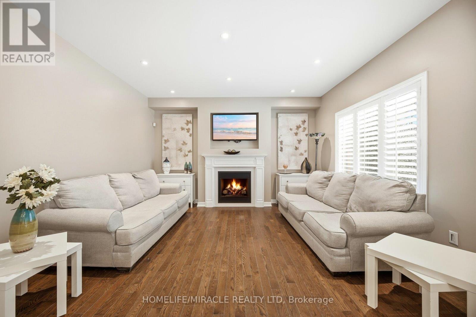 3 Galea Drive, Ajax, ON - Indoor Photo Showing Living Room With Fireplace