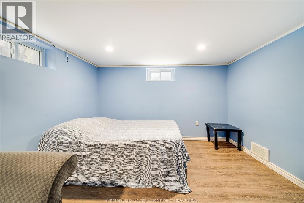 2362 Mercer, Windsor, ON - Indoor Photo Showing Bedroom