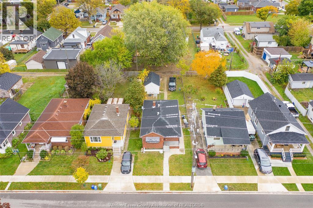 2362 Mercer, Windsor, ON - With View