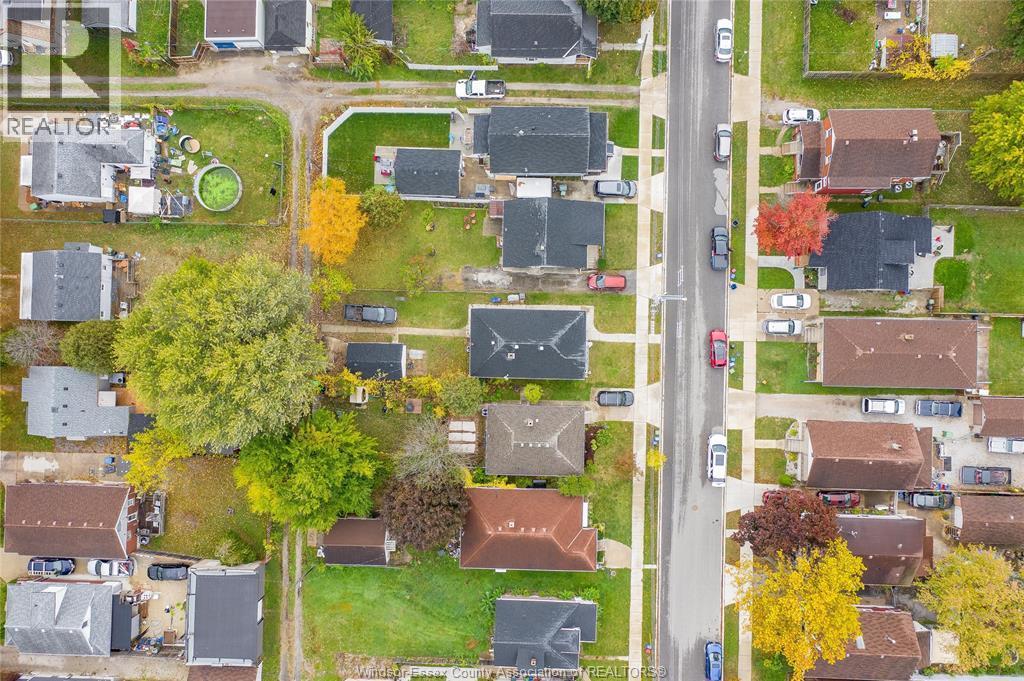 2362 Mercer, Windsor, ON - With View