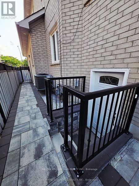 50 Grandlea Crescent, Markham, ON - Outdoor With Exterior