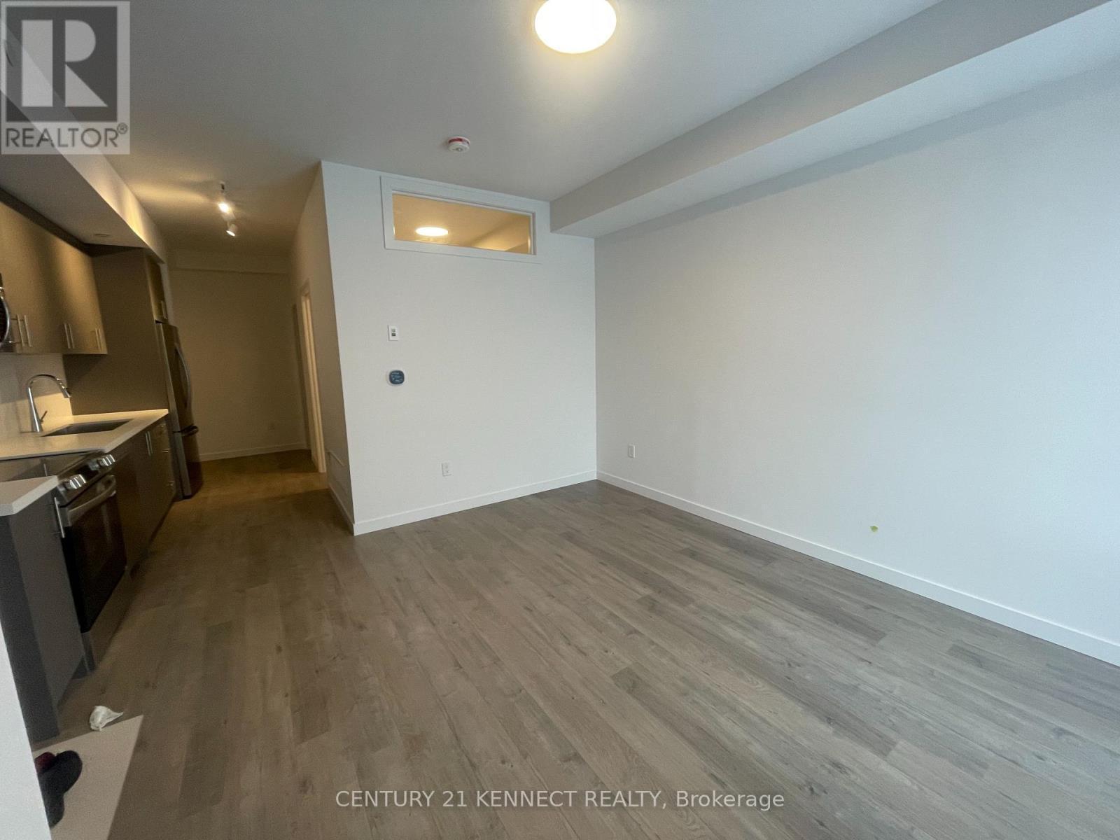 25 - 109 Marydale Avenue, Markham, ON - Indoor