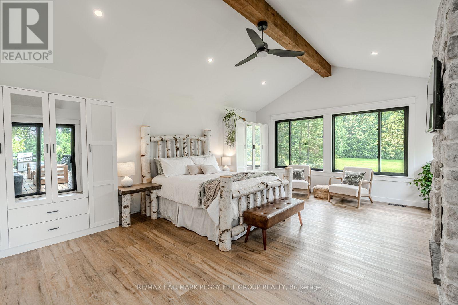 2764 Fairgrounds Road, Severn, ON - Indoor Photo Showing Bedroom
