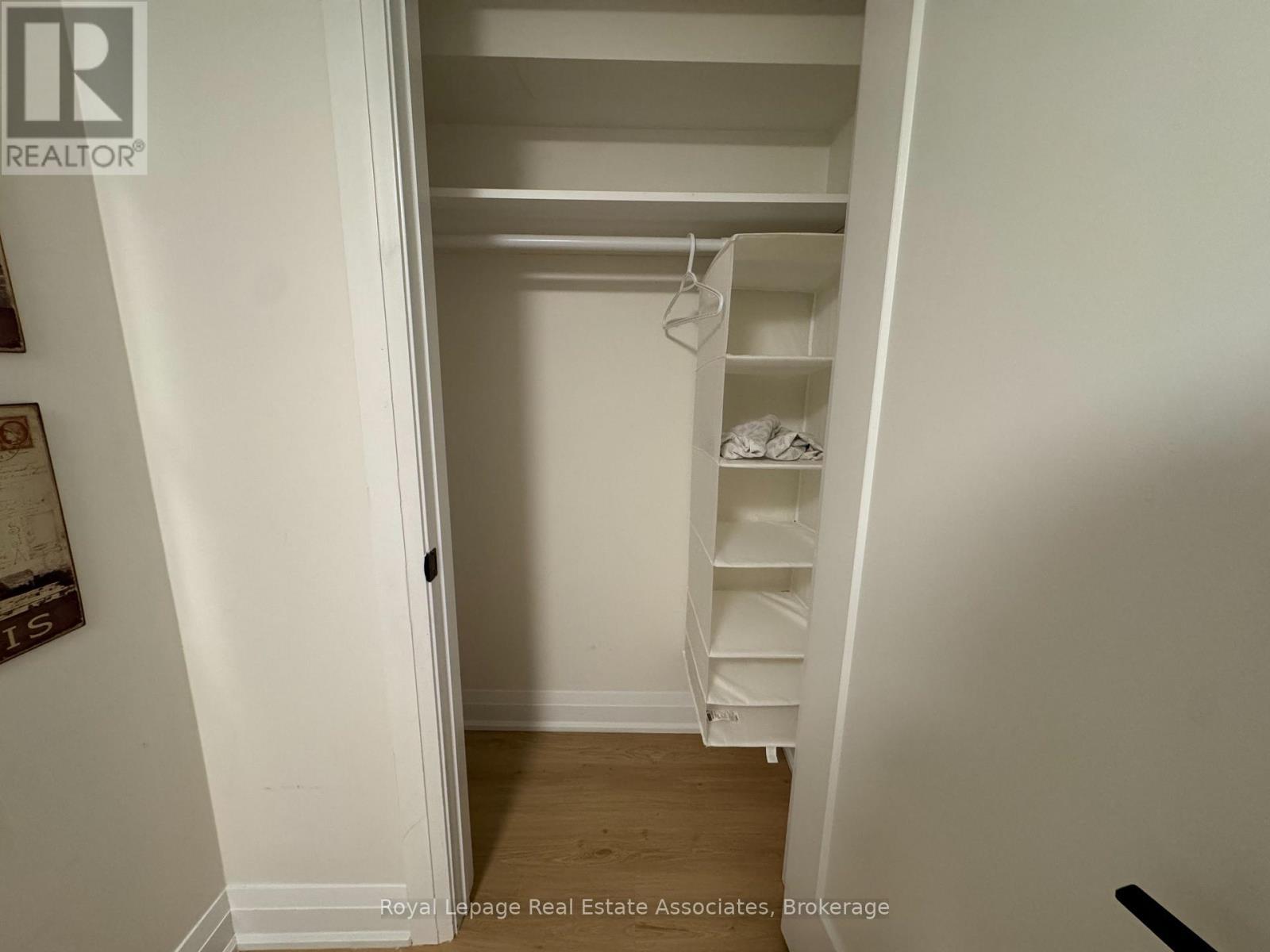 Bsmt - 65 North Heights Road, Toronto, ON - Indoor