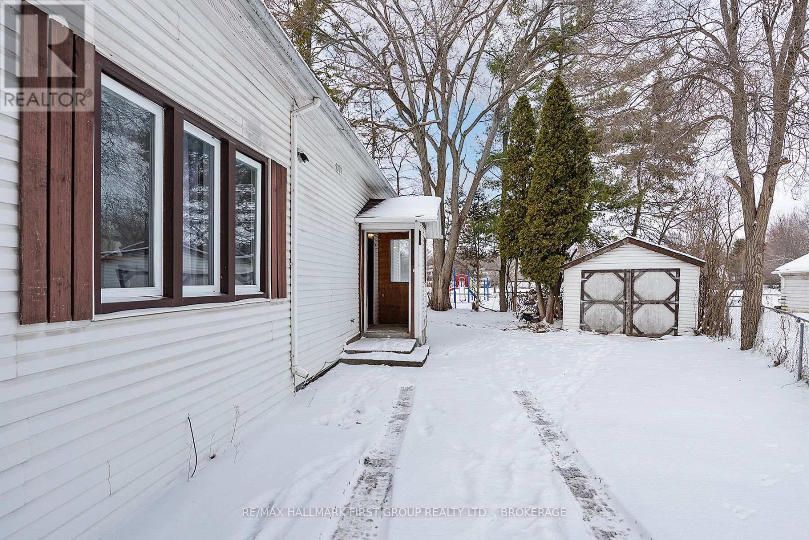 4069 Bath Road, Kingston (South Of Taylor-Kidd Blvd), ON - Outdoor