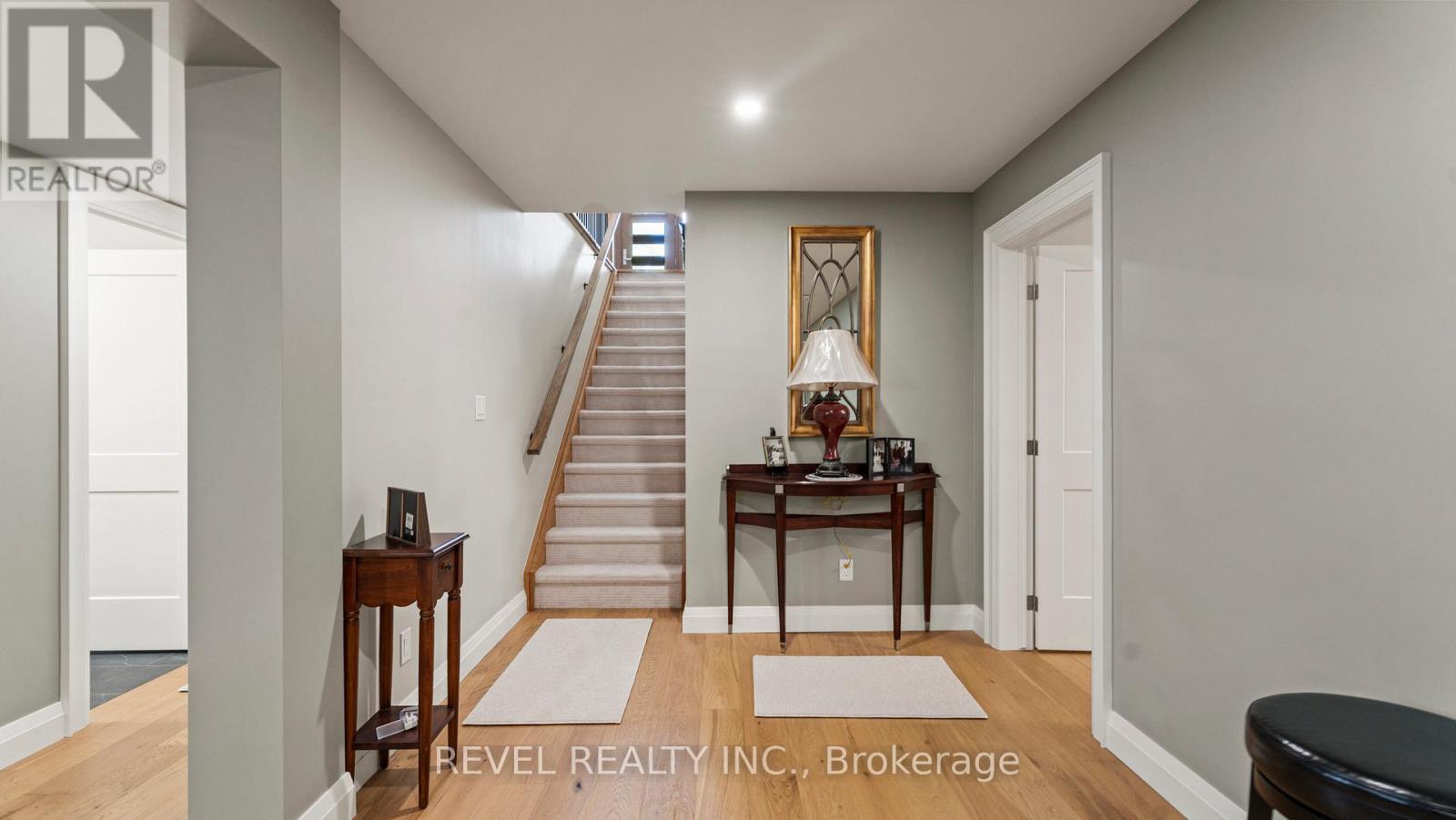 52 Beechnut Lane, Norfolk, ON - Indoor Photo Showing Other Room