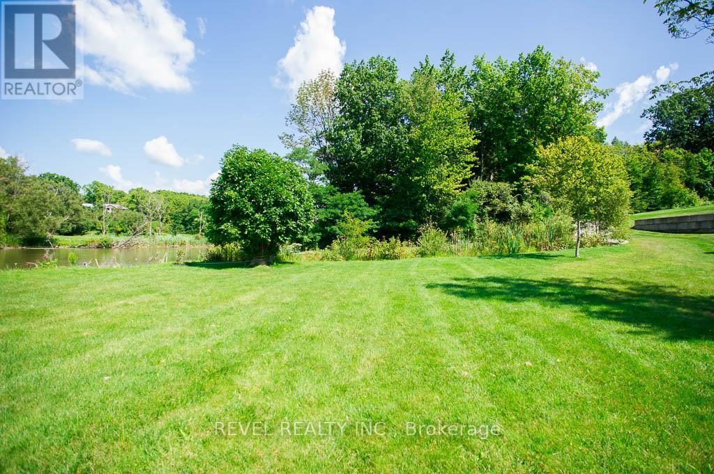 52 Beechnut Lane, Norfolk, ON - Outdoor