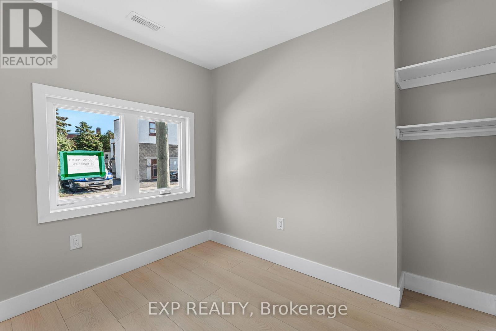 56 East 34Th Street, Hamilton, ON - Indoor Photo Showing Other Room