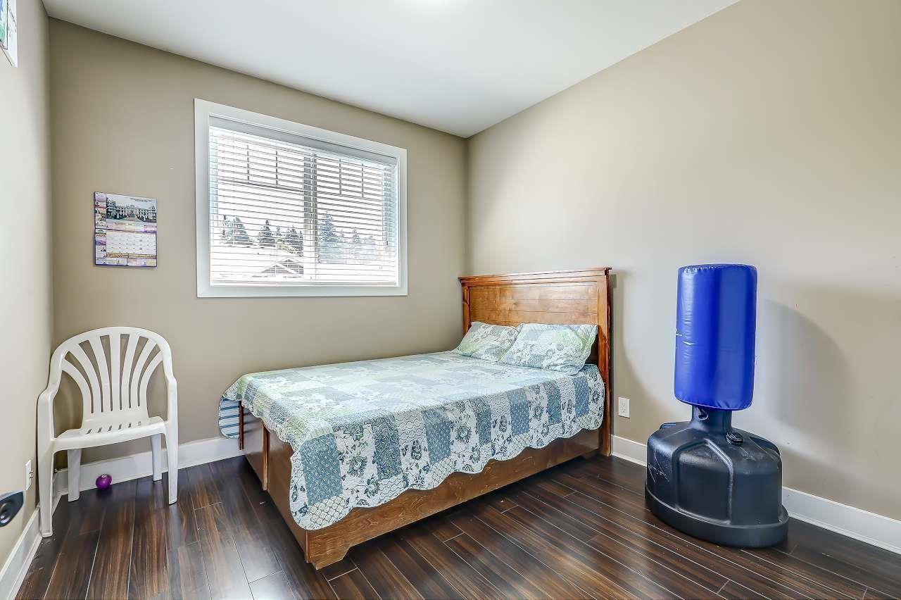 13987 64 Avenue, Surrey, BC - Indoor Photo Showing Bedroom
