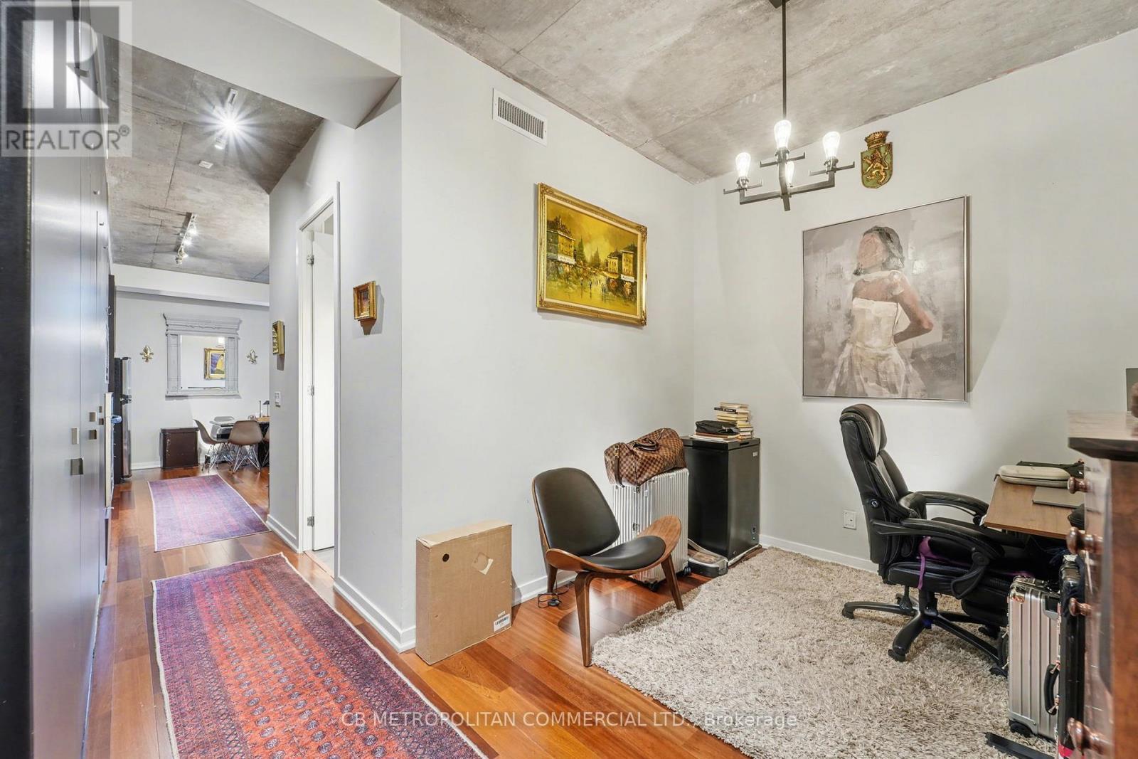 908 - 23 Brant Street, Toronto, ON - Indoor