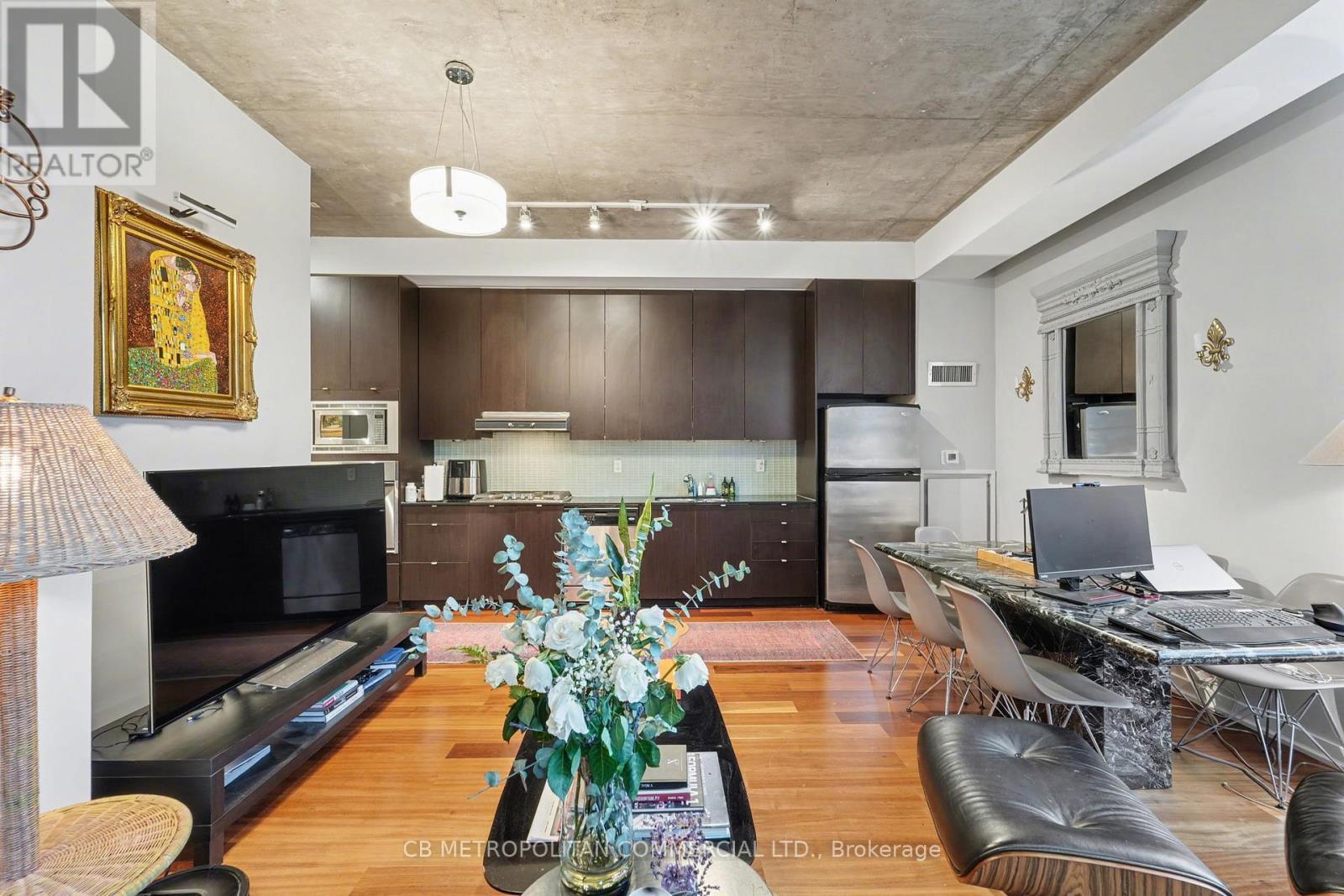 908 - 23 Brant Street, Toronto, ON - Indoor