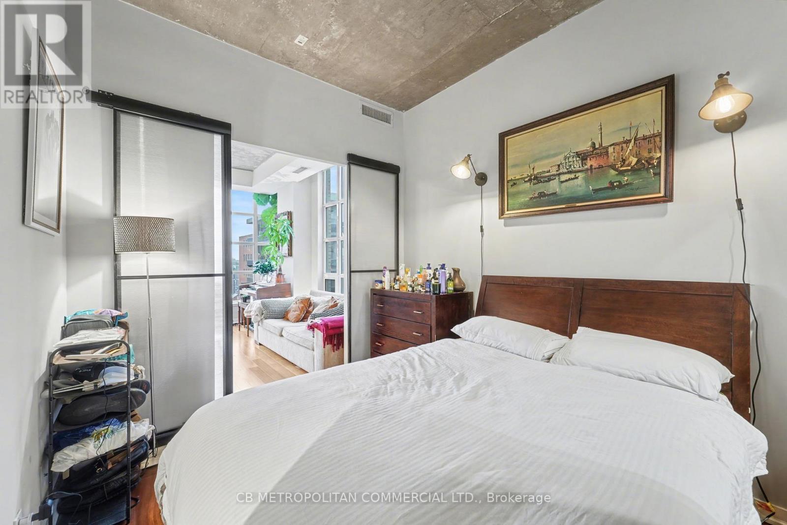 908 - 23 Brant Street, Toronto, ON - Indoor Photo Showing Bedroom