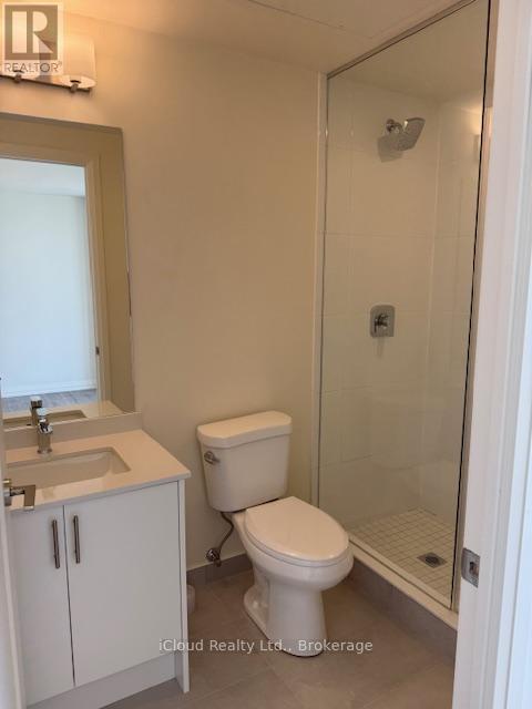 921 - 8960 Jane Street, Vaughan, ON - Indoor Photo Showing Bathroom