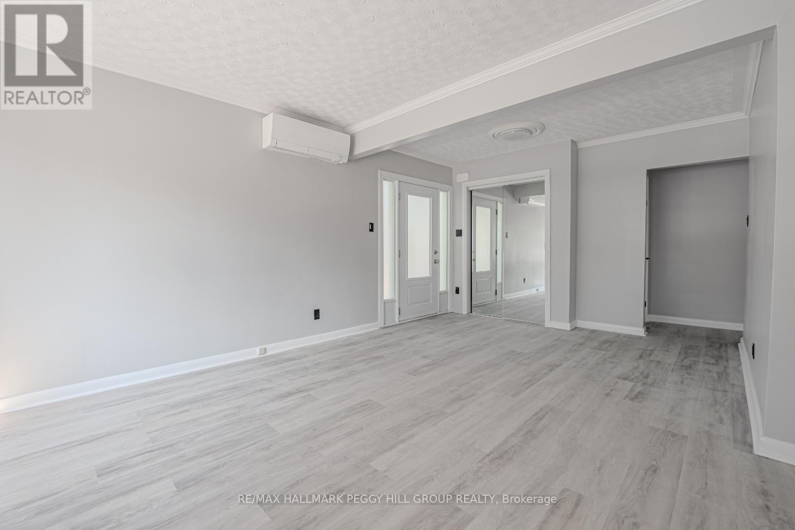 3 - 76 John Street, Barrie, ON - Indoor Photo Showing Other Room