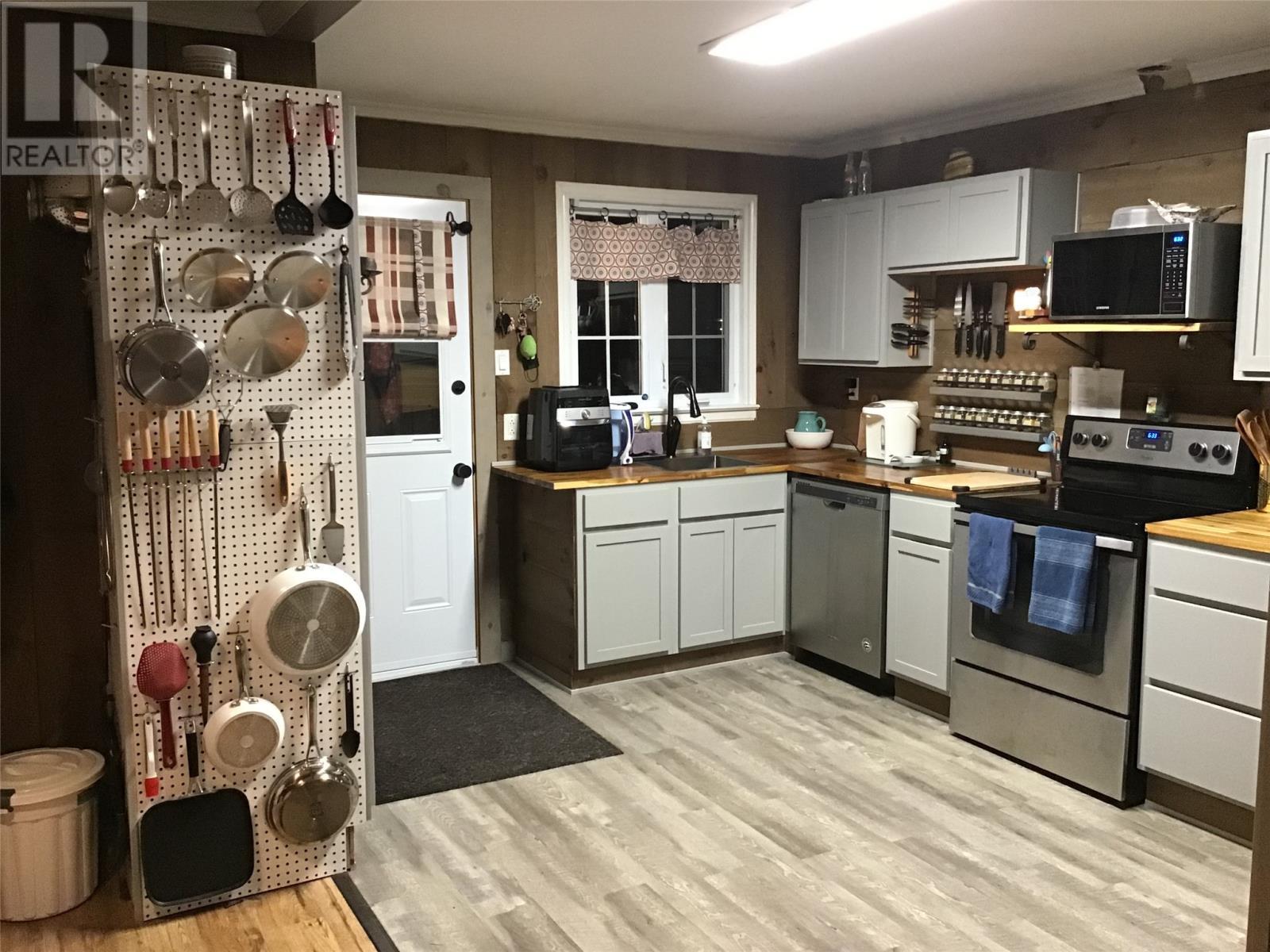 89 Cowan Avenue, St. John'S, NL - Indoor Photo Showing Kitchen With Double Sink