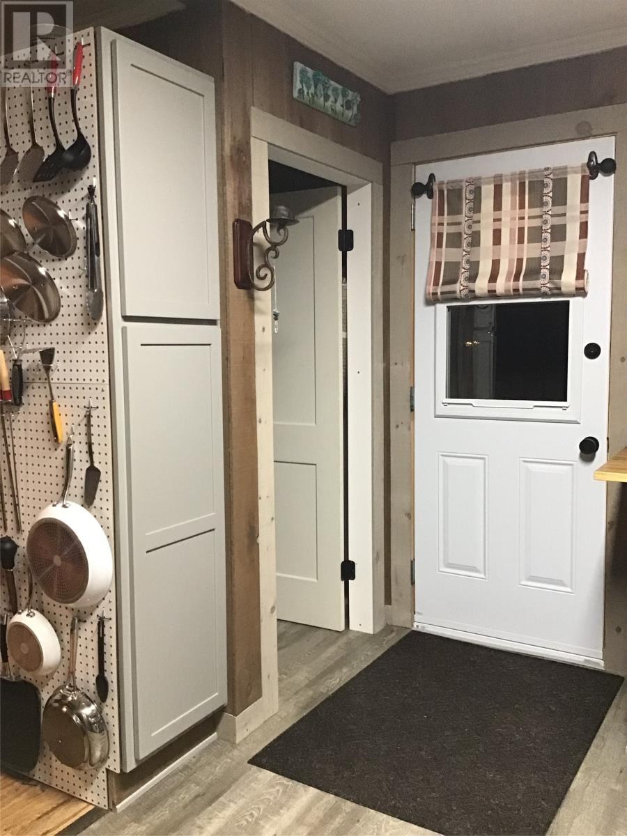 89 Cowan Avenue, St. John'S, NL - Indoor Photo Showing Other Room