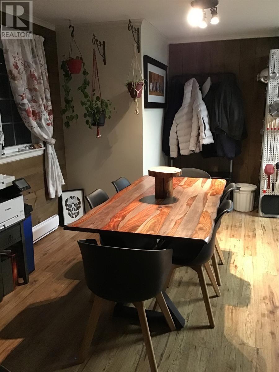 89 Cowan Avenue, St. John'S, NL - Indoor Photo Showing Dining Room