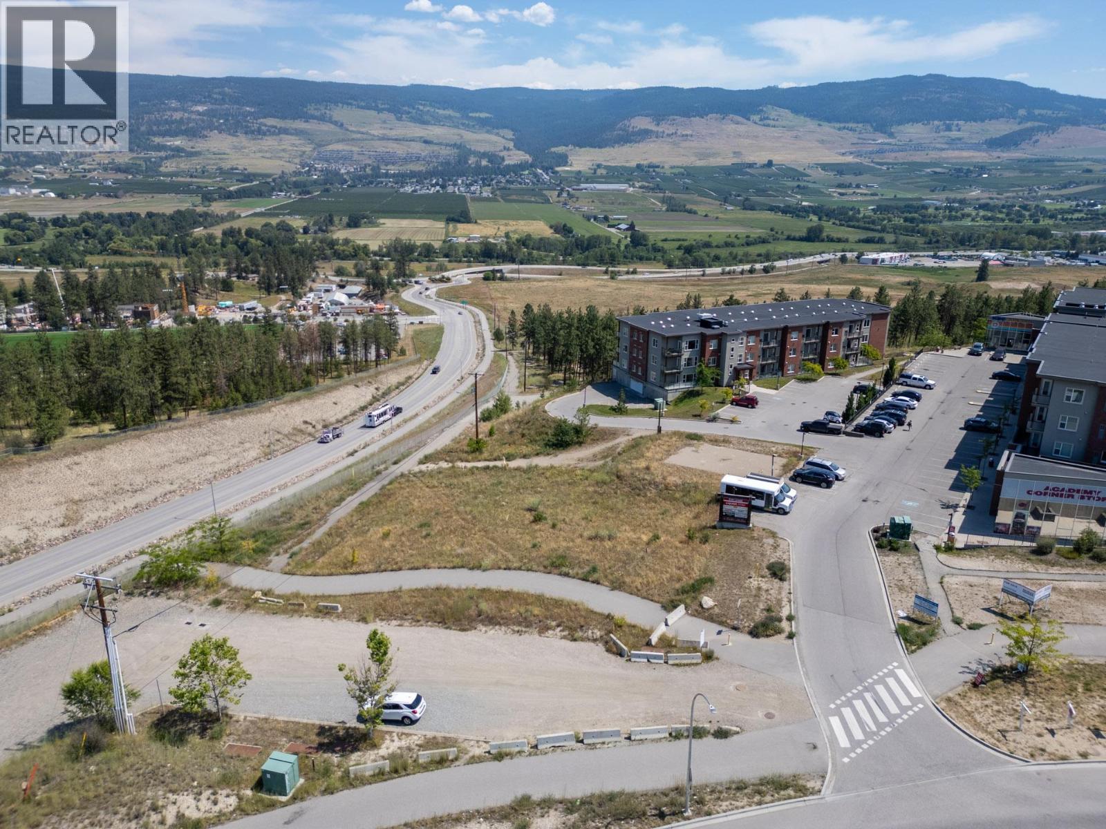 975 - 985 Academy Way, Kelowna, BC