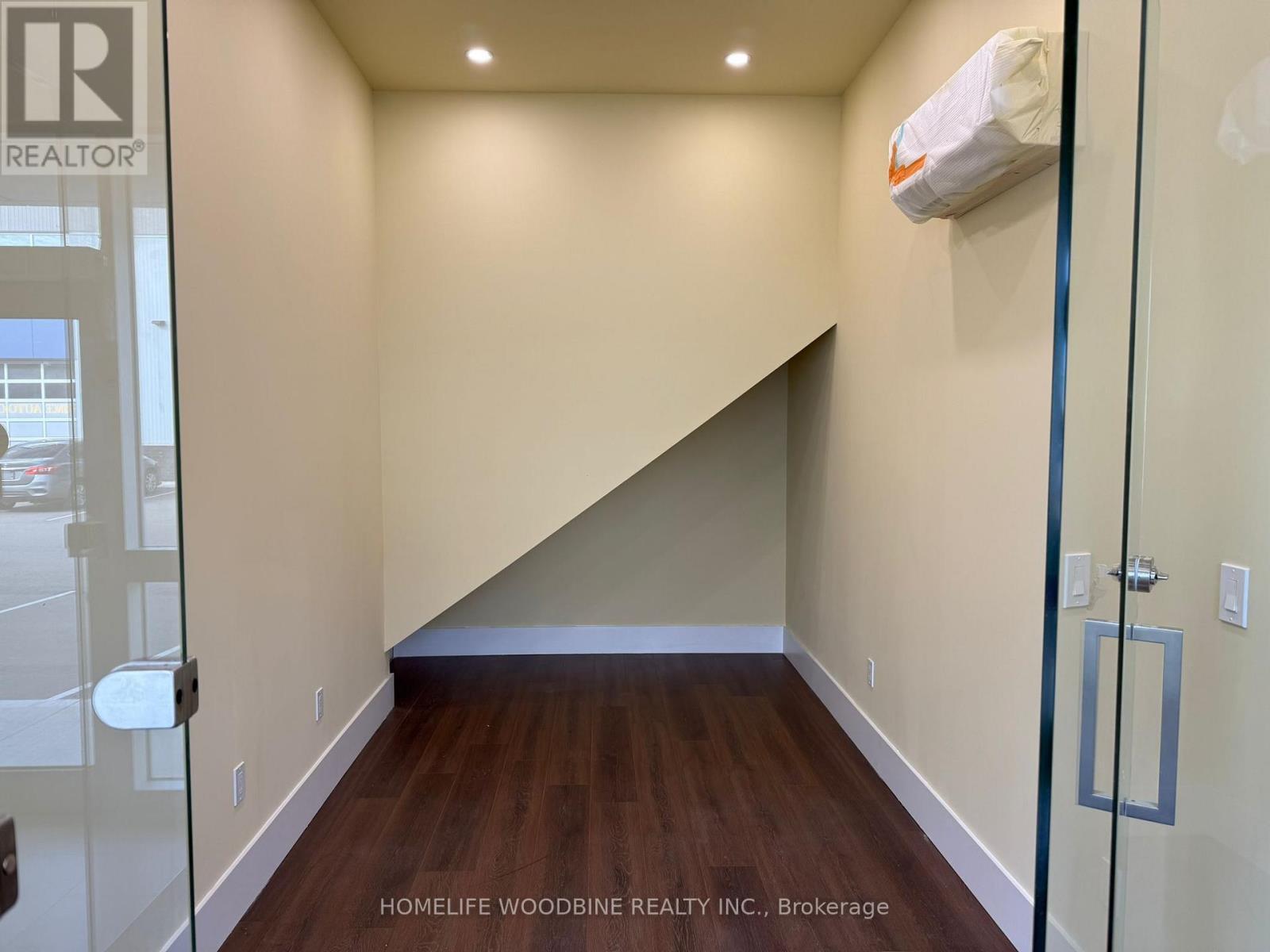 11 - 406 Pritchard Road, Hamilton, ON