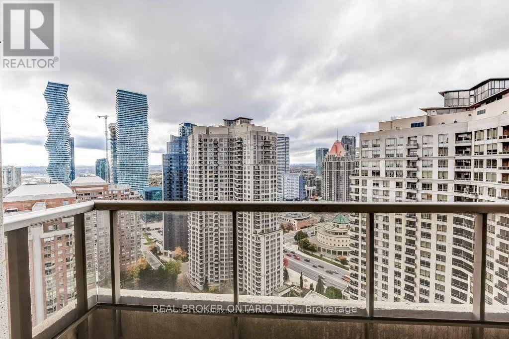 2803 - 3880 Duke Of York Boulevard, Mississauga, ON - Outdoor