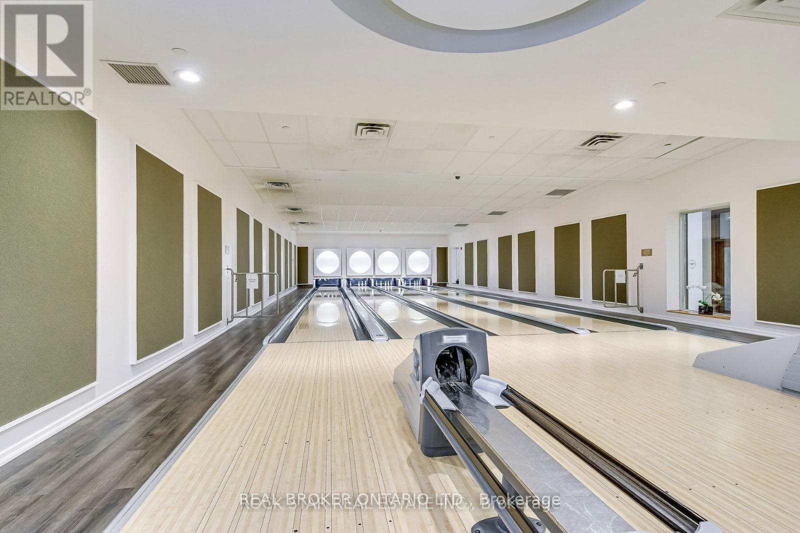 2803 - 3880 Duke Of York Boulevard, Mississauga, ON - Indoor