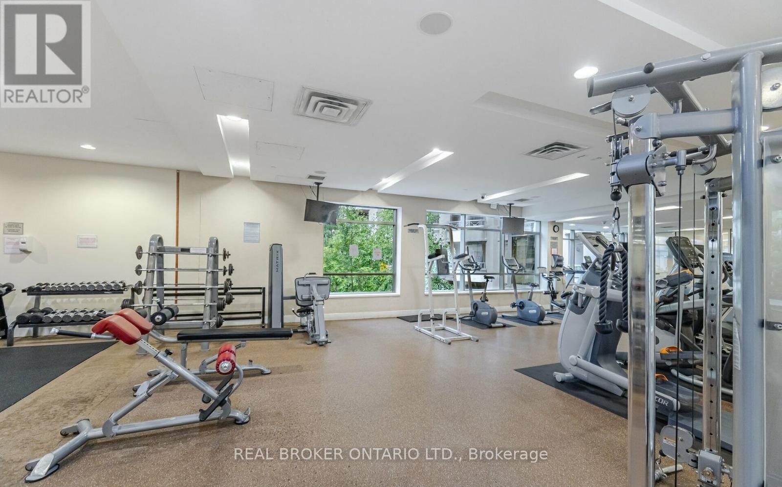 2803 - 3880 Duke Of York Boulevard, Mississauga, ON - Indoor Photo Showing Gym Room