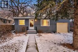 530 Duffield STREET W Moose Jaw, SK S6H 5H9