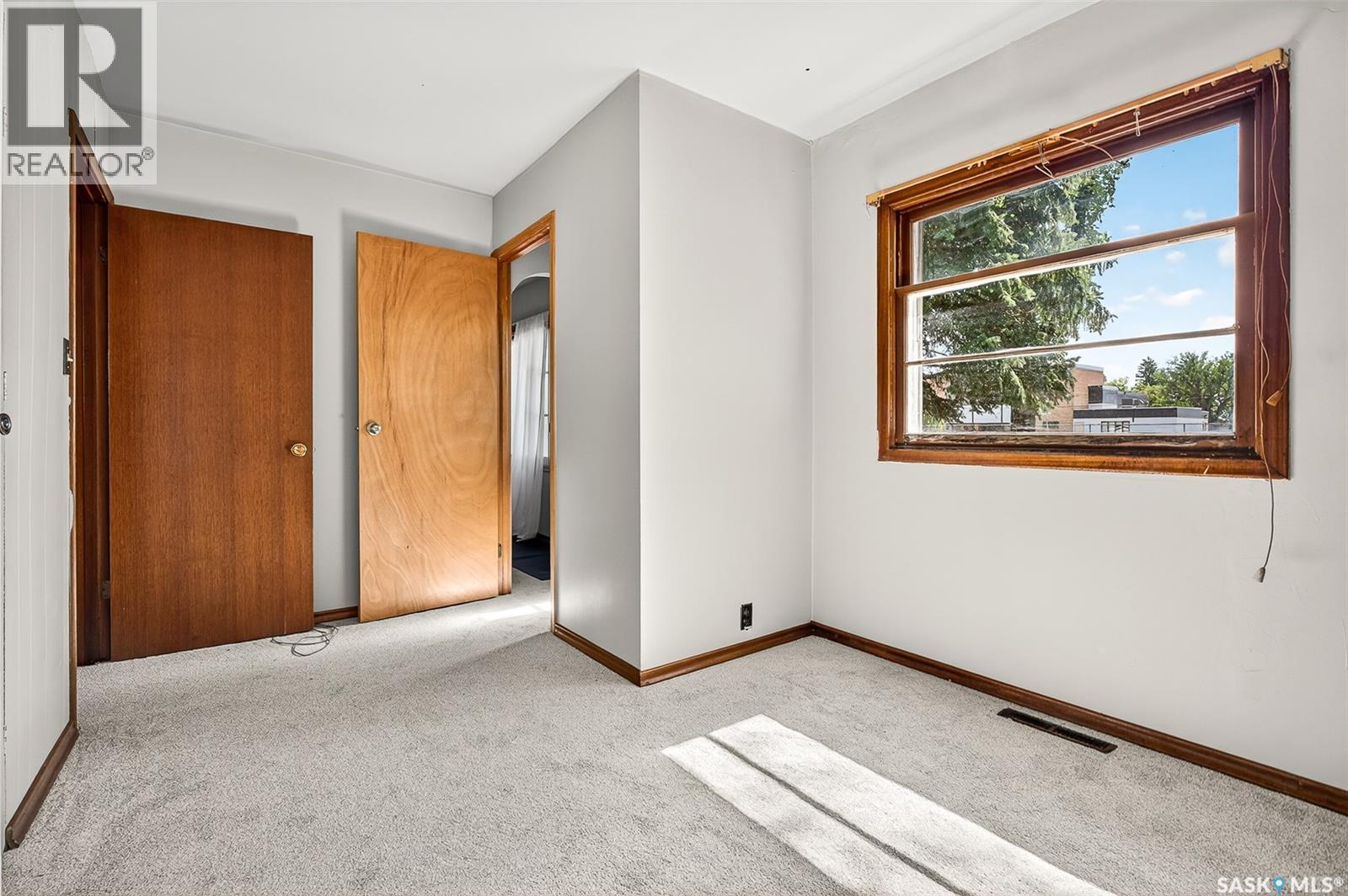 530 Duffield Street W, Moose Jaw, SK - Indoor Photo Showing Other Room