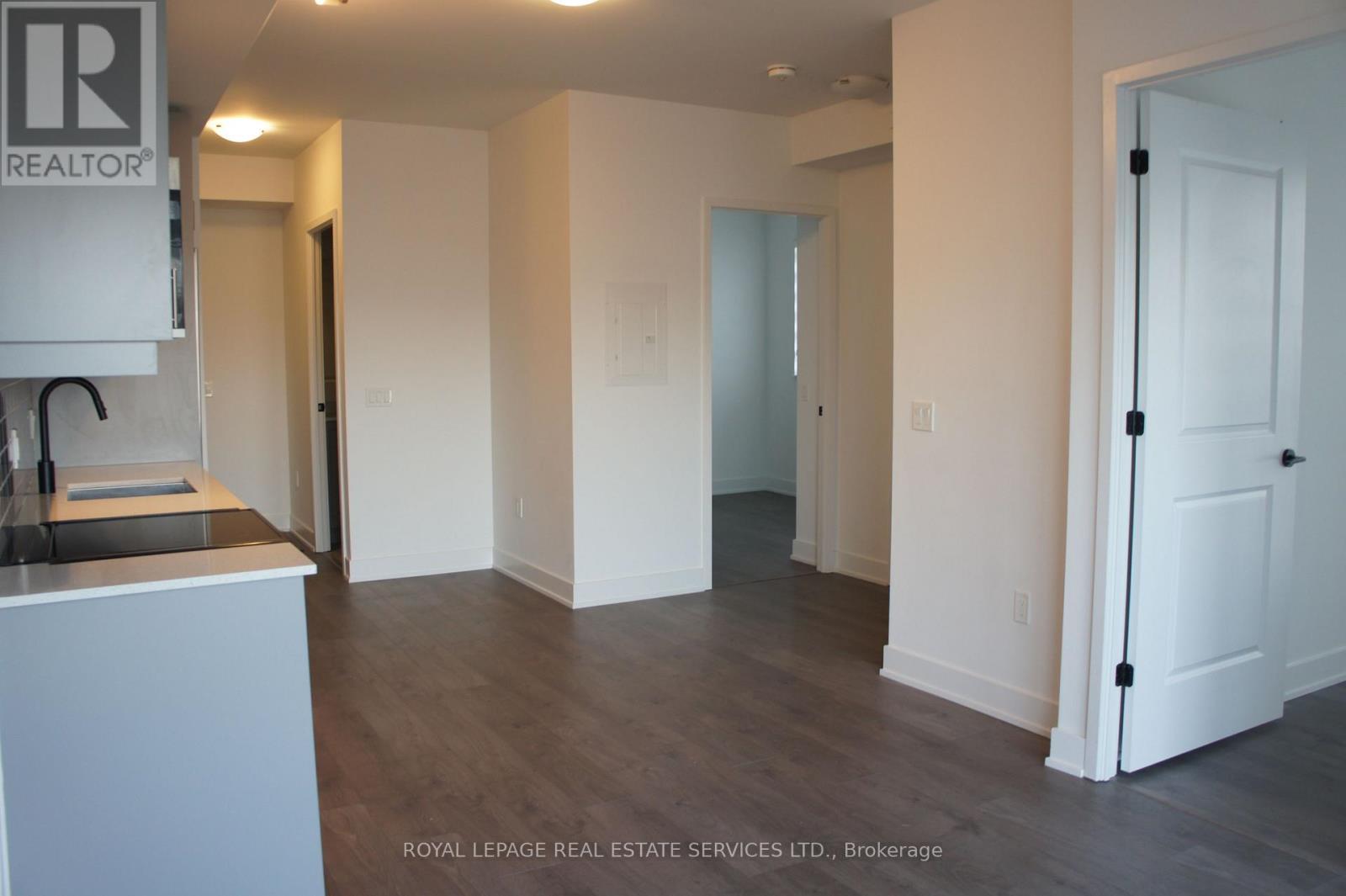 509 - 2343 Khalsa Gate, Oakville, ON - Indoor