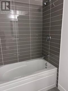 509 - 2343 Khalsa Gate, Oakville, ON - Indoor Photo Showing Bathroom