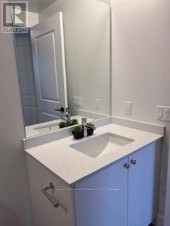 509 - 2343 Khalsa Gate, Oakville, ON - Indoor Photo Showing Bathroom