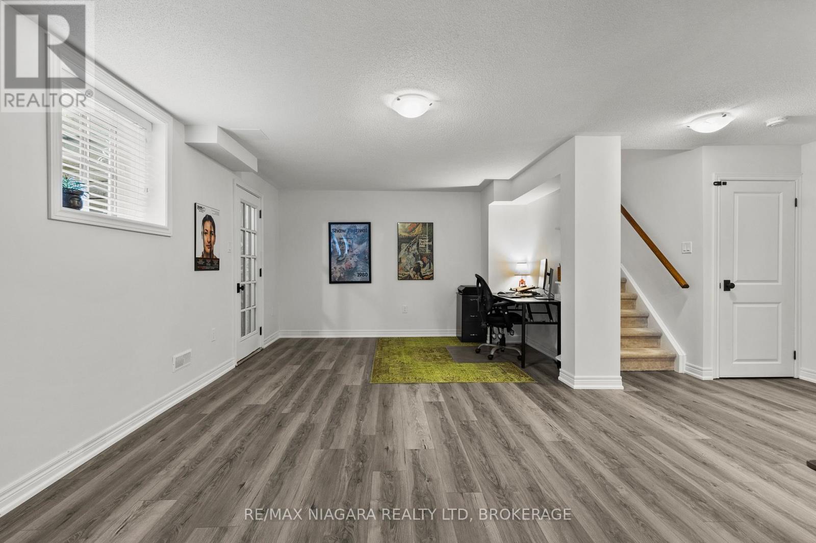 3 Blackbird Street, Niagara-On-The-Lake (Town), ON - Indoor Photo Showing Other Room