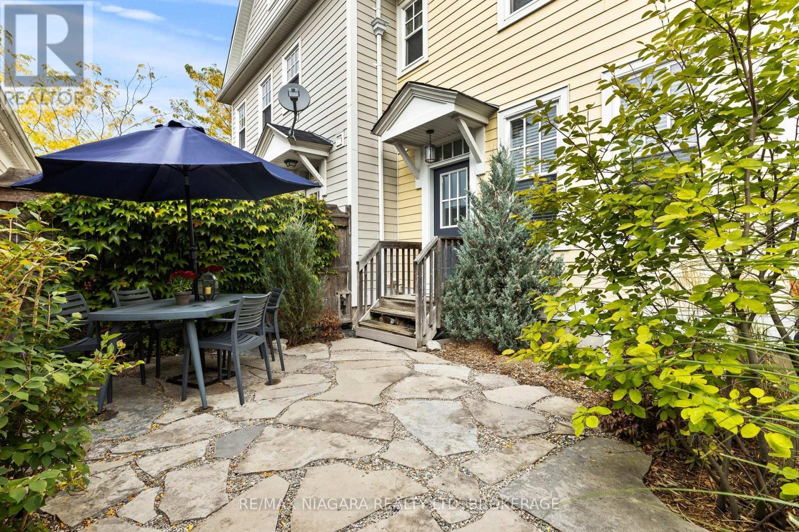 3 Blackbird Street, Niagara-On-The-Lake (Town), ON - Outdoor