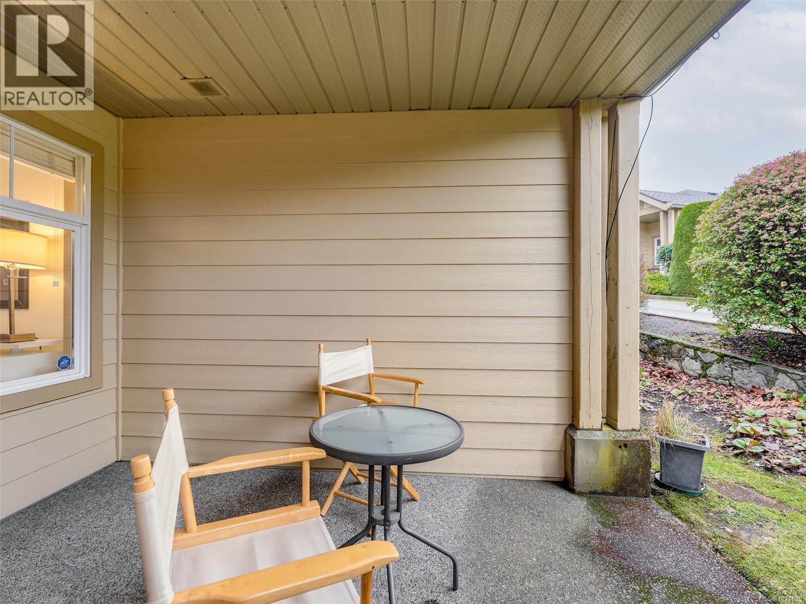 25 1286 Tolmie Ave, Saanich, BC - Outdoor With Exterior