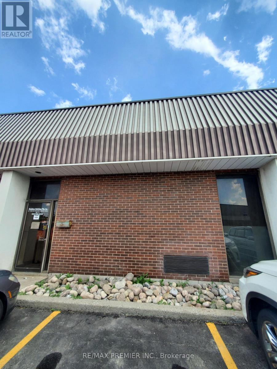 4 - 14 Melanie Drive, Brampton, ON