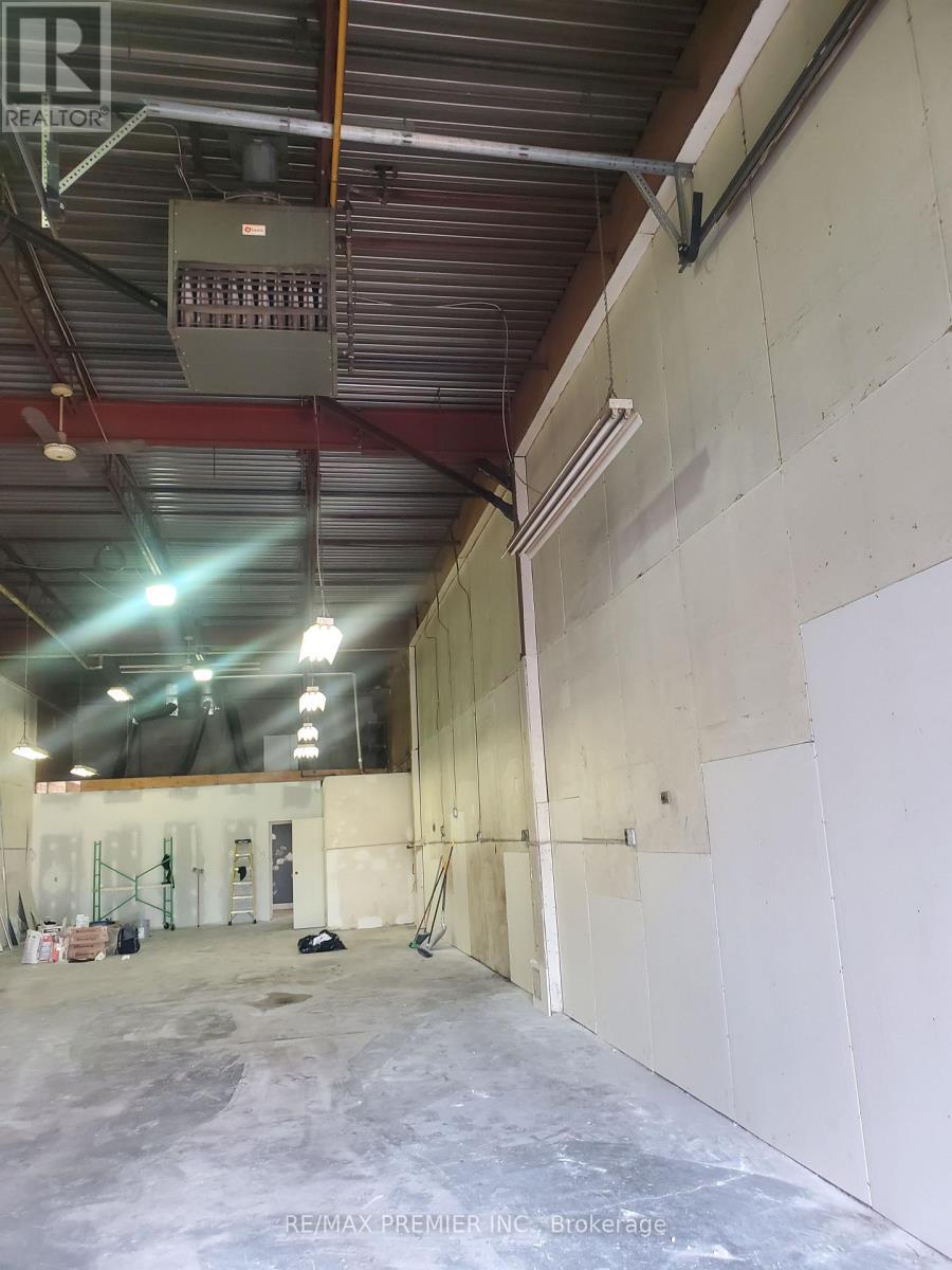 4 - 14 Melanie Drive, Brampton, ON