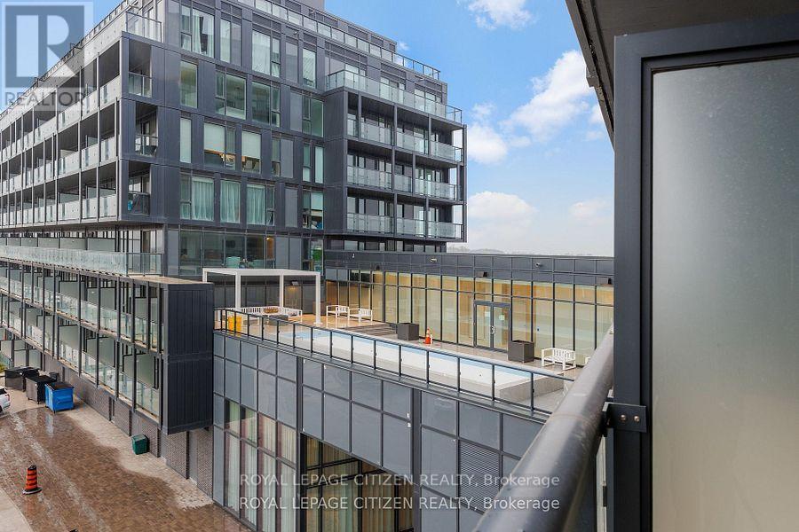 B418 - 3200 Dakota Common, Burlington, ON - Outdoor With Balcony