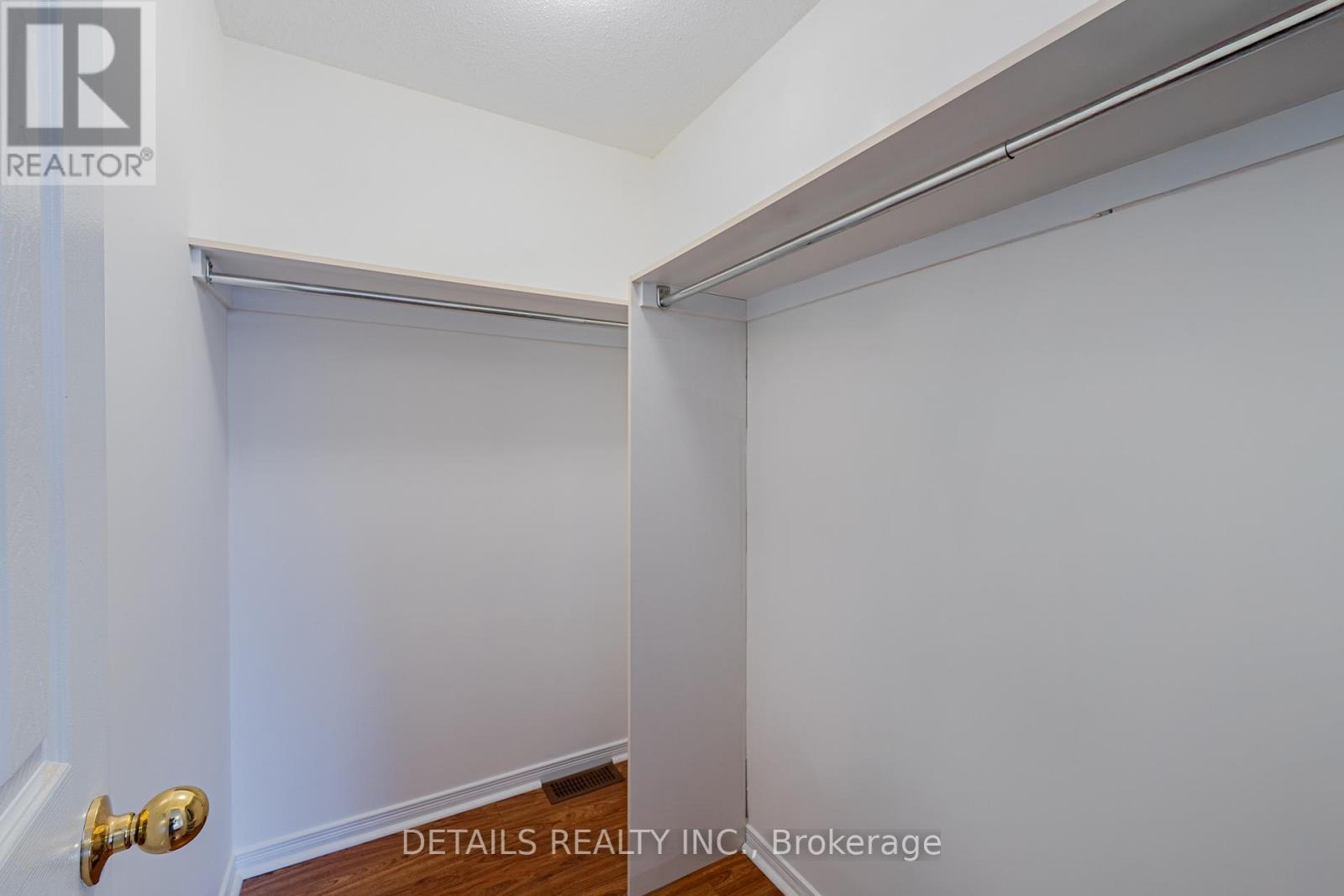 376 Wiffen Private, Ottawa, ON - Indoor Photo Showing Other Room