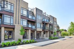 27 WYN WOOD LANE Orillia, ON L3V 8P7