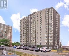 805 - 2470 EGLINTON AVENUE W Toronto, ON M6M 5E7