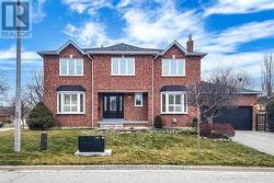 21 ELDRIDGE PLACE Whitby, ON L1N 9E6