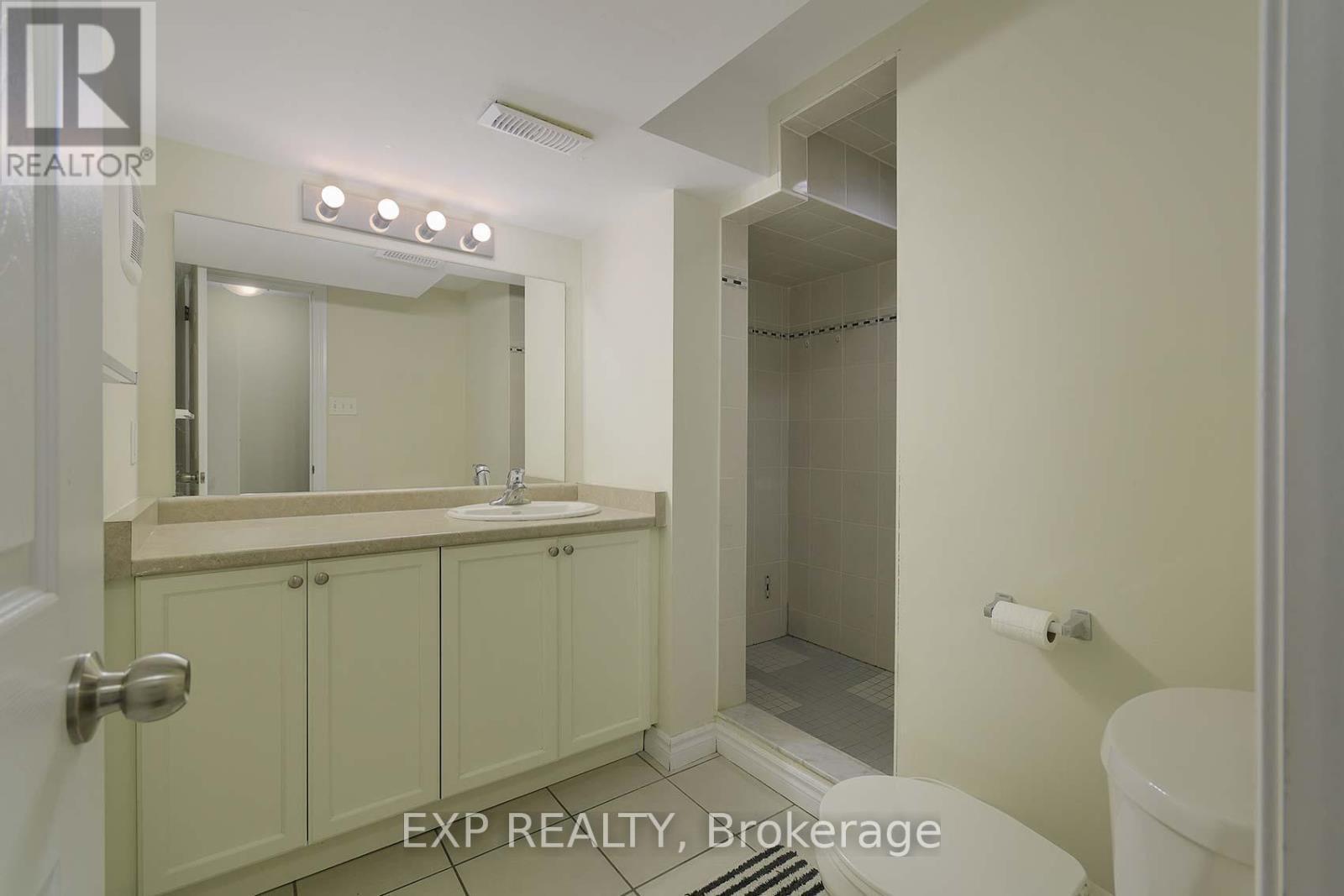 22A Bernick Drive, Barrie, ON - Indoor Photo Showing Bathroom