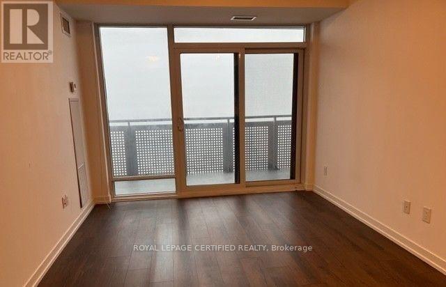 813 - 2520 Eglinton Avenue W, Mississauga, ON - Indoor Photo Showing Other Room